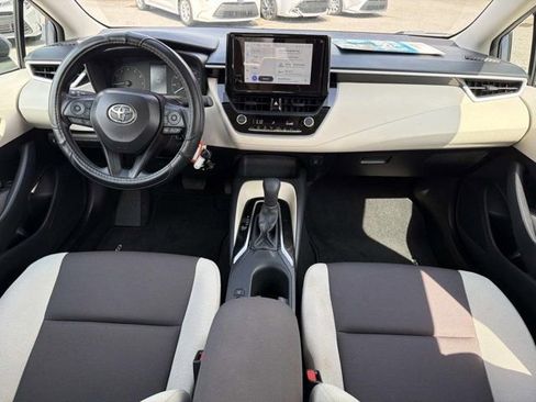 Certified 2025 Toyota Corolla LE image 20