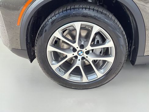 New 2026 BMW X5 sDrive40i w/ Climate Comfort Package RWD image 40
