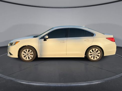 Used 2017 Subaru Legacy 2.5i Premium AWD/4WD image 5