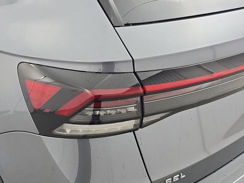 New 2026 Volkswagen Taos SEL image 33