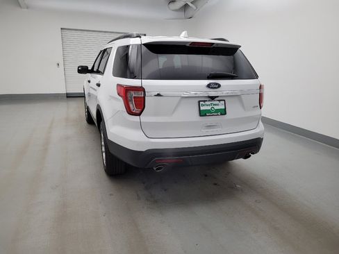 Used 2017 Ford Explorer 4WD image 6