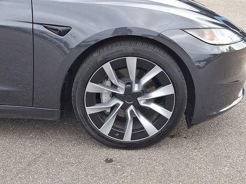 Used 2024 Tesla Model 3 Standard Range RWD image 8