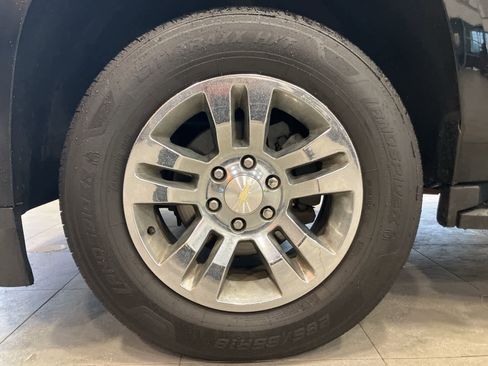Used 2019 Chevrolet Tahoe LT RWD image 9