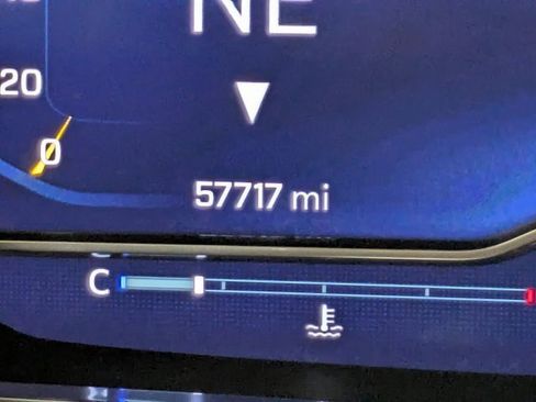 Used 2024 Chevrolet Tahoe LT image 25