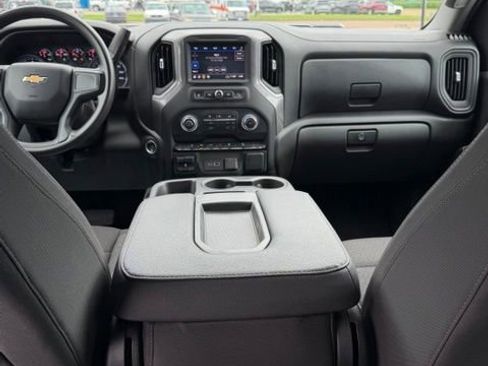 Used 2024 Chevrolet Silverado 2500 Custom w/ Custom Value Package AWD/4WD image 23