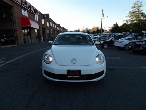 Used 2013 Volkswagen Beetle 2.5 image 3
