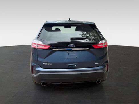 Used 2019 Ford Edge SE AWD/4WD image 4