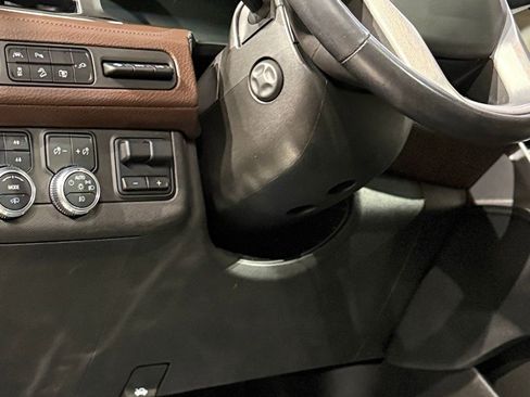 Used 2022 GMC Yukon Denali w/ Denali Ultimate Package image 50