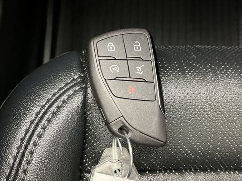 Used 2026 Chevrolet Equinox LT w/ Convenience Package II AWD/4WD image 30