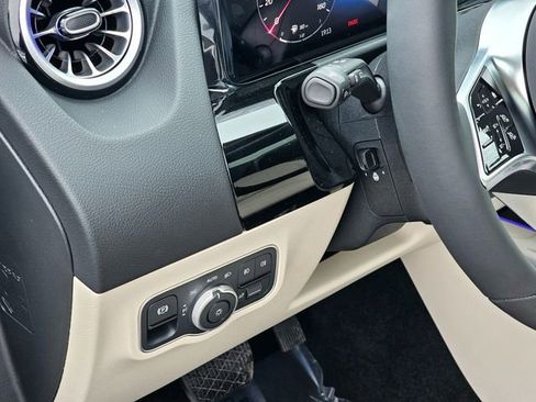 New 2026 Mercedes-Benz GLA 250 4MATIC image 16