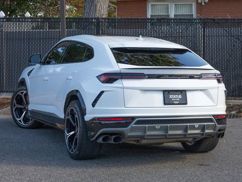 Used 2019 Lamborghini Urus image 34