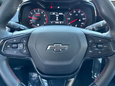 Certified 2024 Chevrolet Trax RS w/ Driver Confidence Package image 22