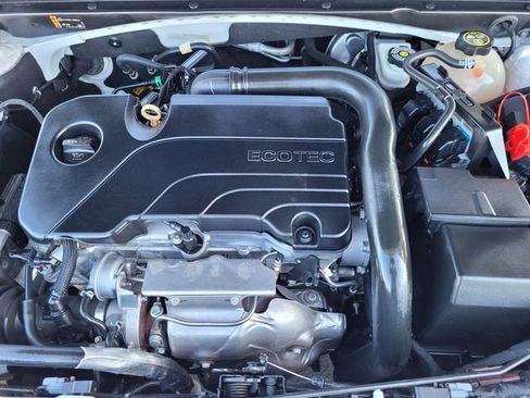 Used 2020 Chevrolet Malibu LT FWD image 20