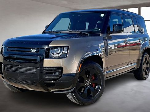 Used 2022 Land Rover Defender 110 X image 1