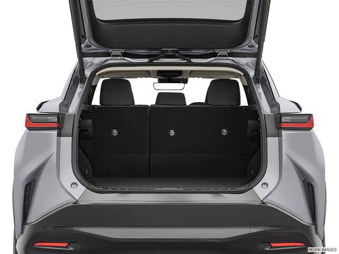 Used 2023 Lexus RZ 450e Premium w/ Accessory Package (2T) image 7