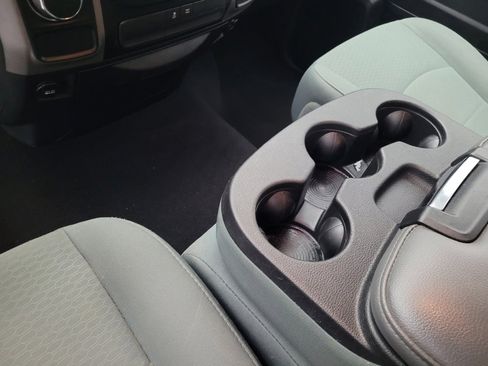 Used 2017 RAM 1500 Express image 26