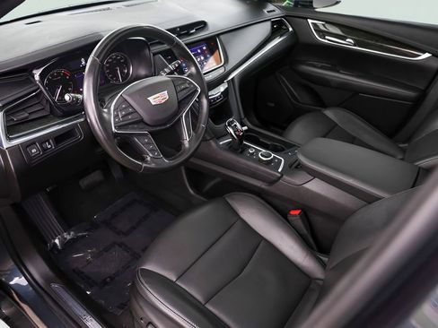 Used 2021 Cadillac XT5 Premium Luxury FWD image 13