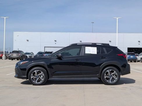 Certified 2025 Subaru Crosstrek 2.0i Premium image 3