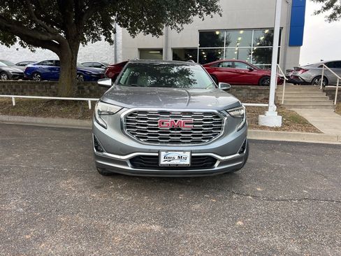 Used 2018 GMC Terrain Denali w/ Advanced Safety Package image 2