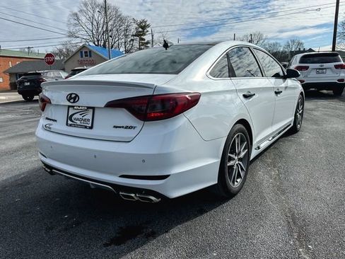 Used 2015 Hyundai Sonata Sport 2.0T w/ Option Group 07 image 8
