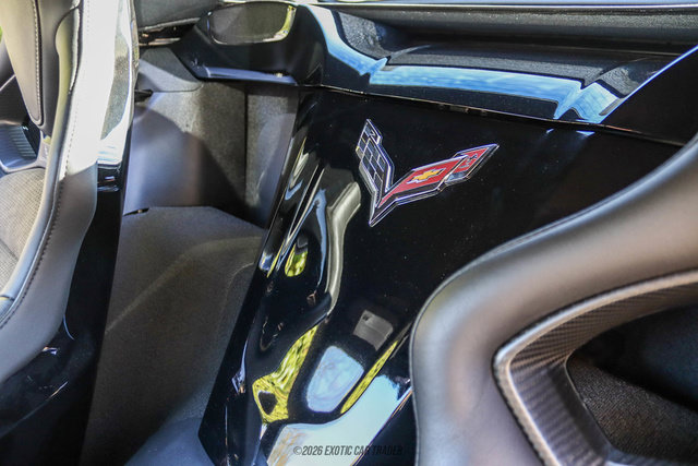Used 2014 Chevrolet Corvette Stingray Convertible w/ 3LT Preferred Equipment Group RWD image 69