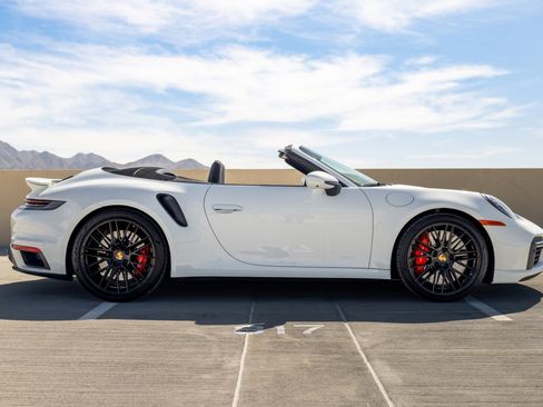 Used 2024 Porsche 911 Turbo S image 23