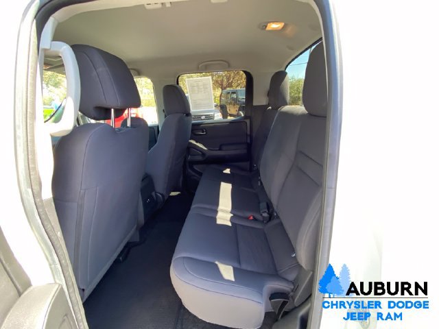 Used 2024 Nissan Frontier S AWD/4WD image 24