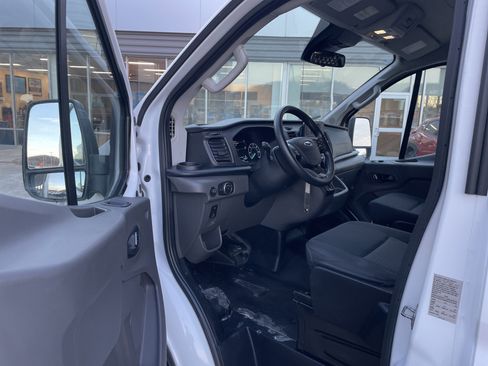 Used 2024 Ford Transit 250 Low Roof w/ Exterior Upgrade Package image 15