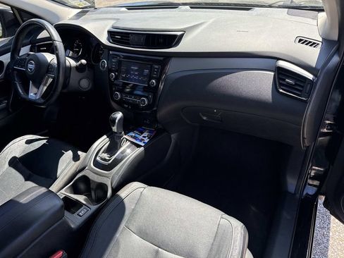 Used 2020 Nissan Rogue Sport SL image 14