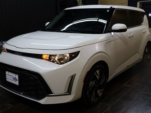 Used 2023 Kia Soul GT-Line image 6