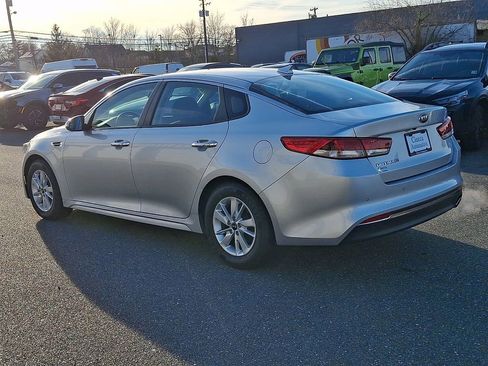 Used 2018 Kia Optima LX image 7