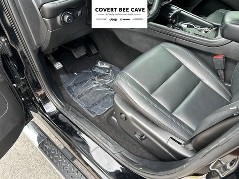 Used 2021 Dodge Durango GT image 19