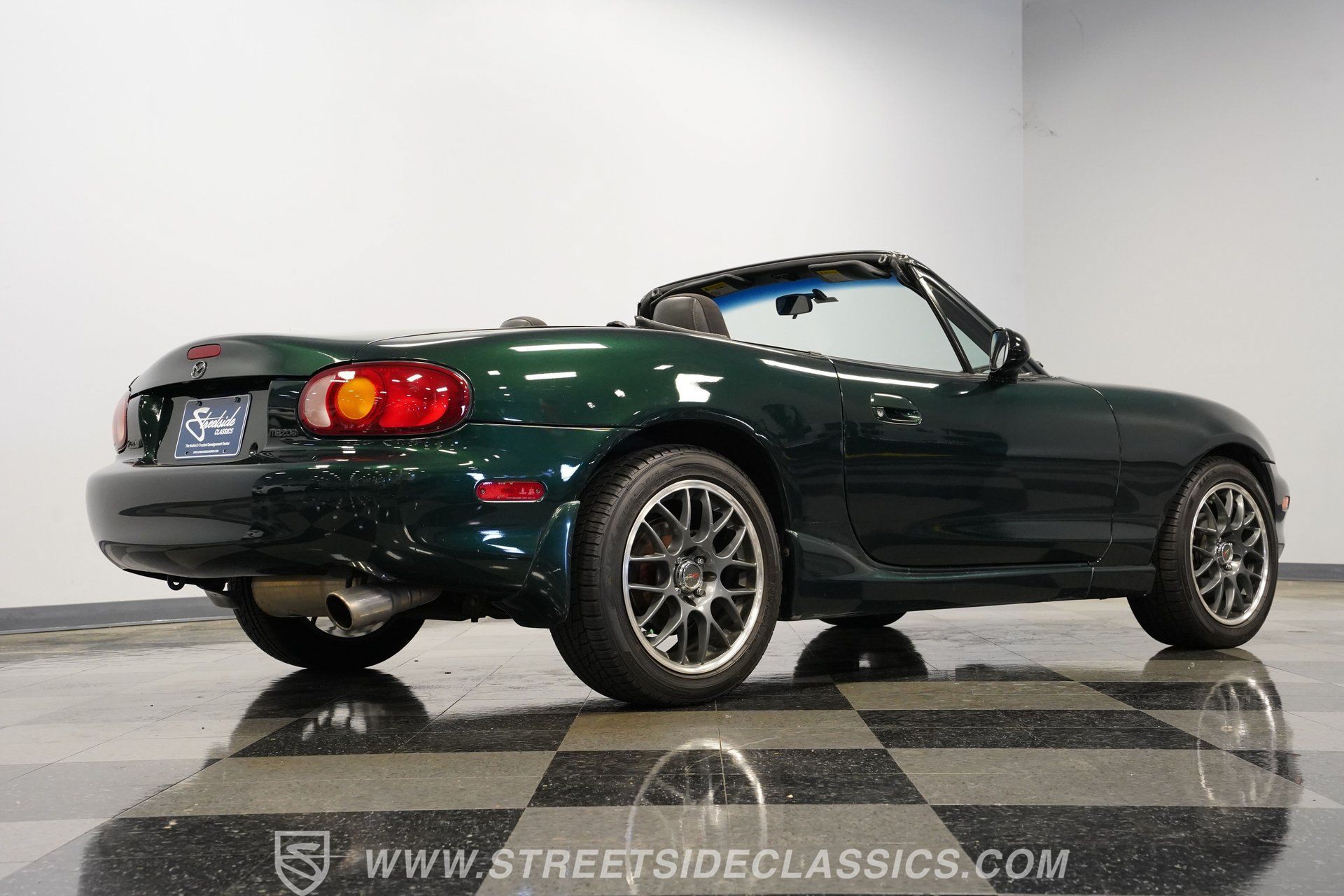 Used 1999 MAZDA MX-5 Miata RWD image 28