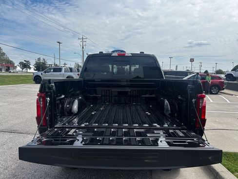 Certified 2025 Ford F150 Tremor AWD/4WD image 18