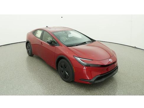 New 2026 Toyota Prius LE FWD image 15