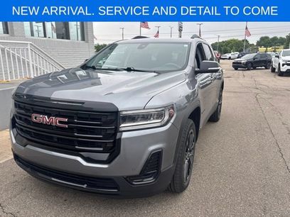 Certified 2022 GMC Acadia SLE w/ Driver Convenience Package