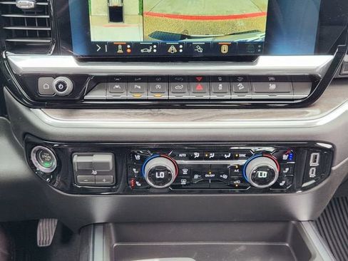New 2026 Chevrolet Silverado 1500 LTZ w/ Z71 Off-Road Package AWD/4WD image 15