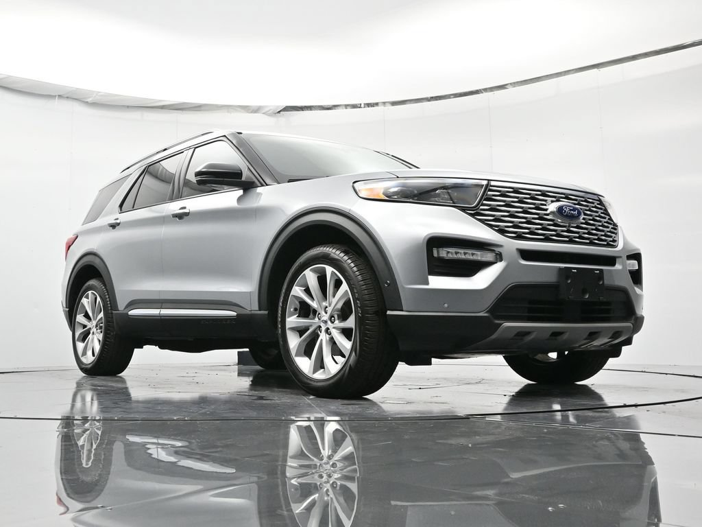 Used 2021 Ford Explorer Platinum w/ Equipment Group 601A AWD/4WD image 48
