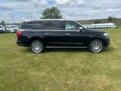 Used 2022 Ford Expedition Max Platinum image 6