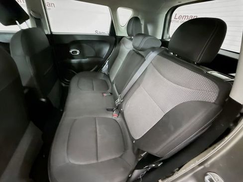 Used 2019 Kia Soul + image 22