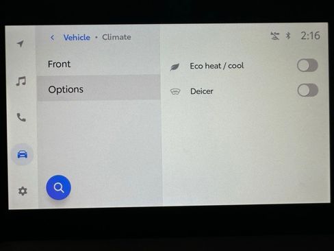 Used 2025 Toyota Prius XLE image 32