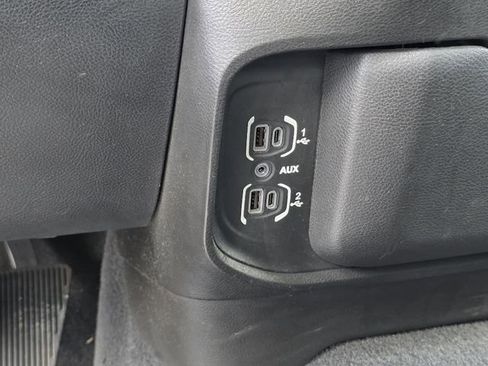 Used 2022 RAM 2500 Laramie w/ Protection Group AWD/4WD image 21