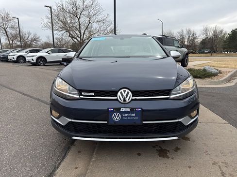 Used 2019 Volkswagen Golf Alltrack SE image 8