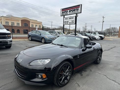 Used 2014 MAZDA MX-5 Miata Club image 9