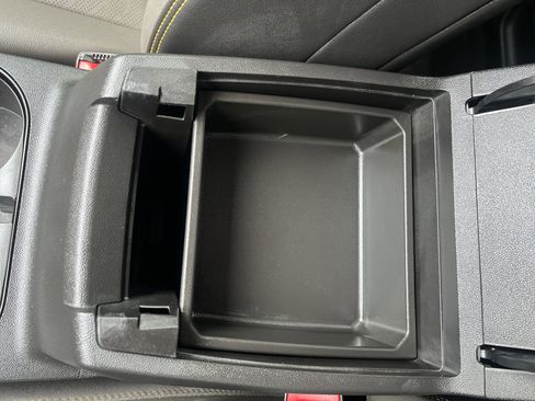 Used 2023 Chevrolet Colorado ZR2 w/ ZR2 Convenience Package III image 34