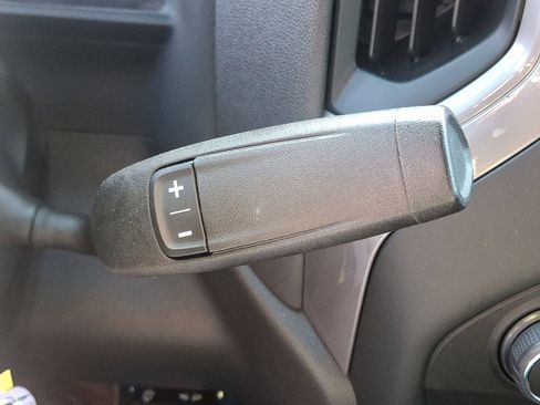 Used 2022 Chevrolet Silverado 1500 Custom w/ Safety Confidence Package image 14