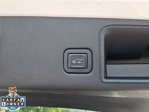Used 2023 GMC Terrain SLE w/ Driver Convenience Package AWD/4WD image 31