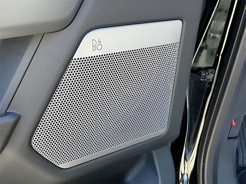 New 2025 Ford F150 Lightning Lariat image 26