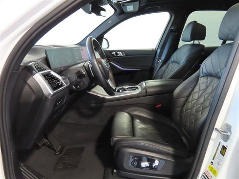 Used 2024 BMW X5 sDrive40i w/ Premium Package RWD image 17