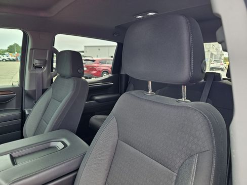 Used 2024 Chevrolet Silverado 1500 RST w/ Protection Package RWD image 18